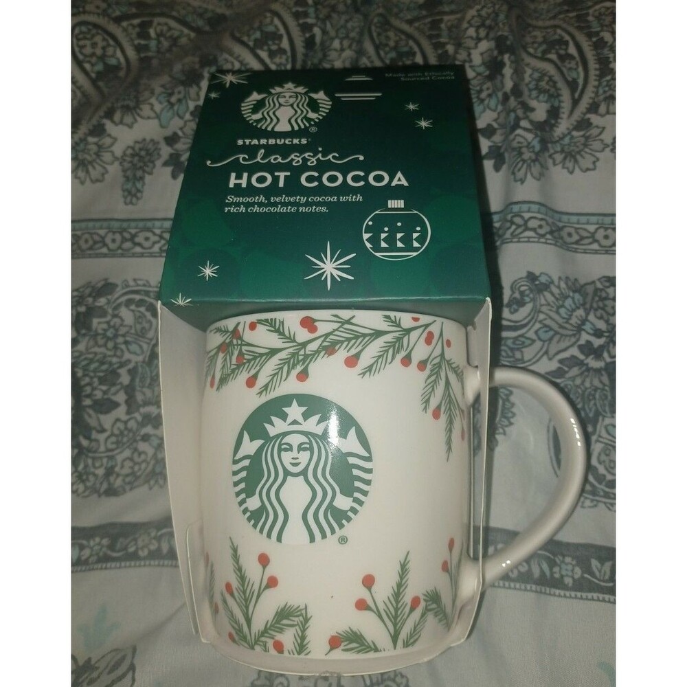 Starbucks 2020 Christmas Holiday Coffee Tea Mug Cup 12 oz Holly Berry Pine